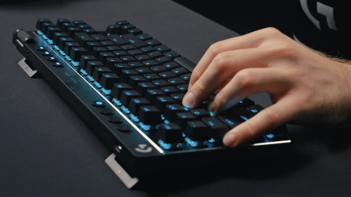 Logitech G Pro X TKL Lightspeed Wireless Gaming Keyboard